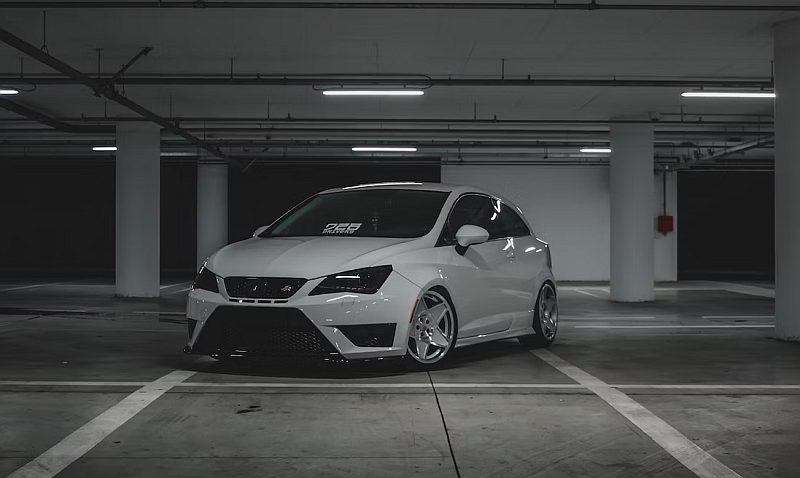 SEAT Ibiza - Wydajność w miejskiej dżungli: Młodość i dynamika