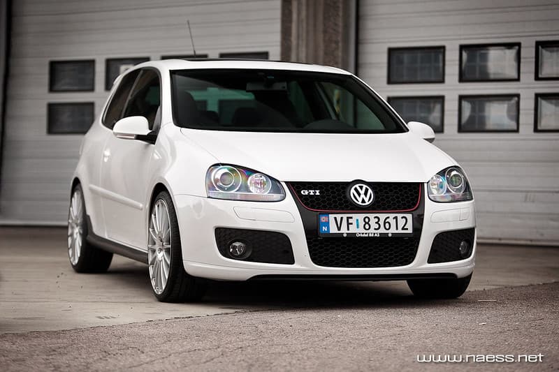 Volkswagen Golf V: Legenda Kompaktowej Klasy