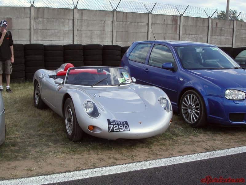 Dane techniczne i silniki Porsche 718