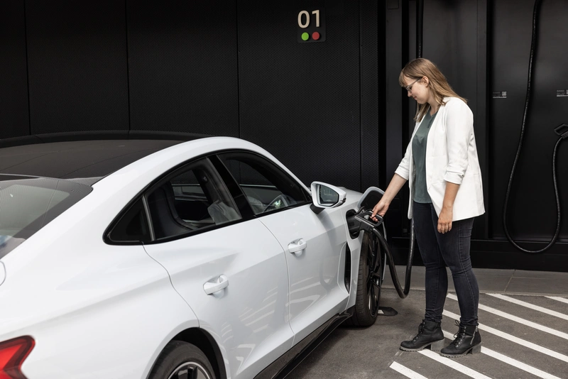 Nowe Audi Q6 e-tron – technologia przyszłości już dziś